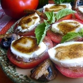 Шампиньоны с помидорами: рецепты вкусных блюд