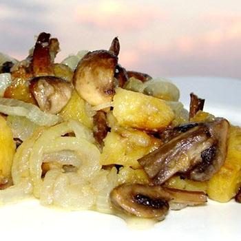 Картофель, жареный с грибами на сковороде: рецепты приготовления