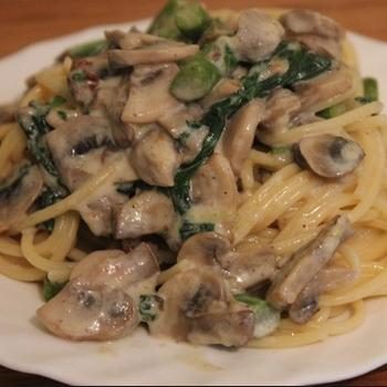 Макароны с грибами в сливочном соусе: рецепты сытных блюд