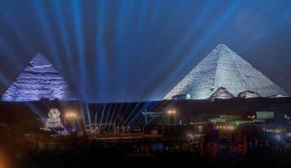 В Египте призвали запретить концерты возле пирамид в Гизе