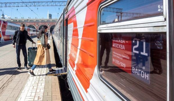 В Госдуме предлагают уравнять права пассажиров поездов и самолетов