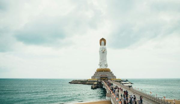 Не предупредили о визе: турист подал в суд на туроператора после срыва поездки в Китай