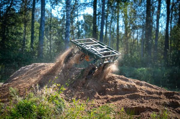 &laquo;Дронница-2025&raquo;: война и победа в &laquo;Мёртвой зоне&raquo;