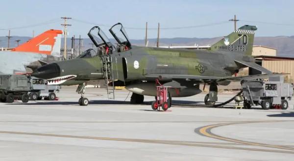 Беспилотные &laquo;Фантомы&raquo; и &laquo;Сражающиеся Соколы&raquo;: воздушные мишени, прорыватели ПВО и истребители, управляемые искусственным интеллектом