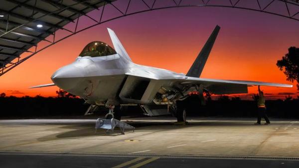 Что общего у F-22 Raptor и «Урал-375»