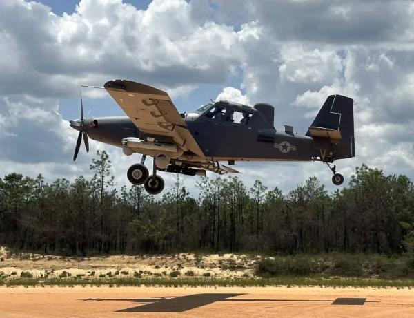 Зачем Израилю противопартизанский самолёт Skyraider II?