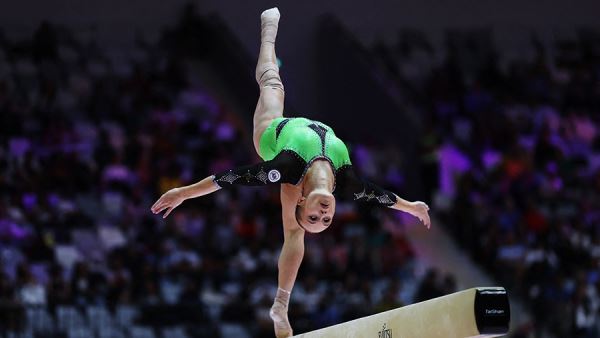 Дегтярев поздравил гимнастку Мельникову с победой на чемпионате мира