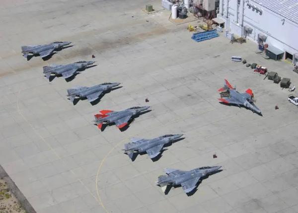 Беспилотные &laquo;Фантомы&raquo; и &laquo;Сражающиеся Соколы&raquo;: воздушные мишени, прорыватели ПВО и истребители, управляемые искусственным интеллектом