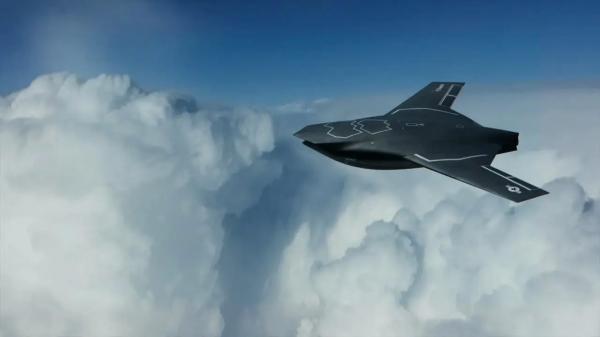 X-Bat &mdash; проект тяжёлого БПЛА с реактивным двигателем, который может взлетать и садиться вертикально