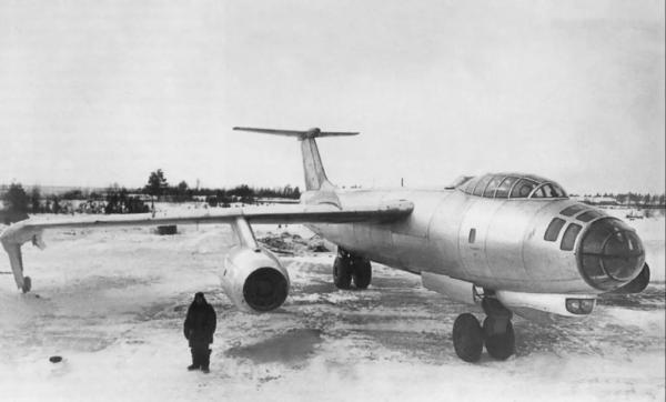 Краснозвёздные &laquo;Юнкерсы&raquo; Бруно́льфа Бааде