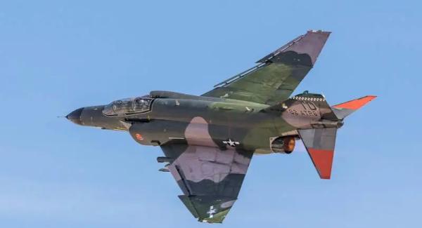 Беспилотные &laquo;Фантомы&raquo; и &laquo;Сражающиеся Соколы&raquo;: воздушные мишени, прорыватели ПВО и истребители, управляемые искусственным интеллектом