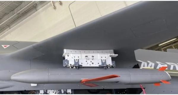 Крылатая ракета Kratos Ragnar&ouml;k для беспилотной авиации