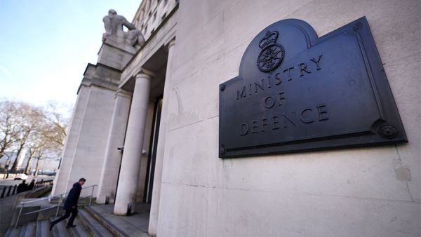 СМИ сообщили о финансовой дыре в 2,6 млрд фунтов в бюджете минобороны Англии