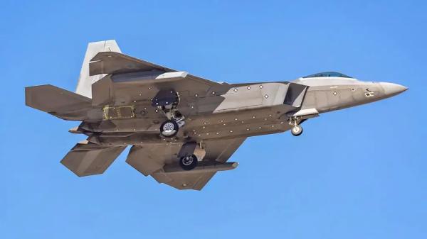 Что общего у F-22 Raptor и «Урал-375»