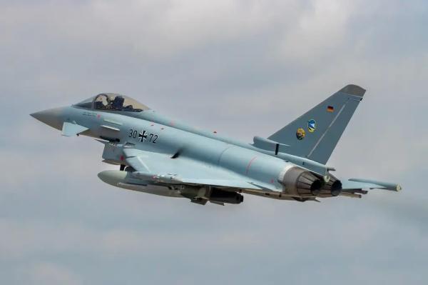 Германия подписала контракт на реализацию программы Eurofighter Trache 5