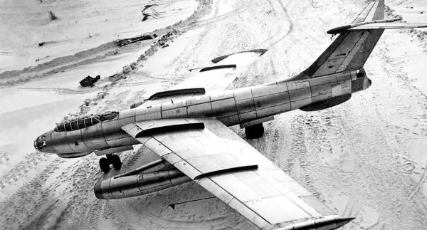 Краснозвёздные &laquo;Юнкерсы&raquo; Бруно́льфа Бааде