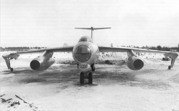 Краснозвёздные &laquo;Юнкерсы&raquo; Бруно́льфа Бааде