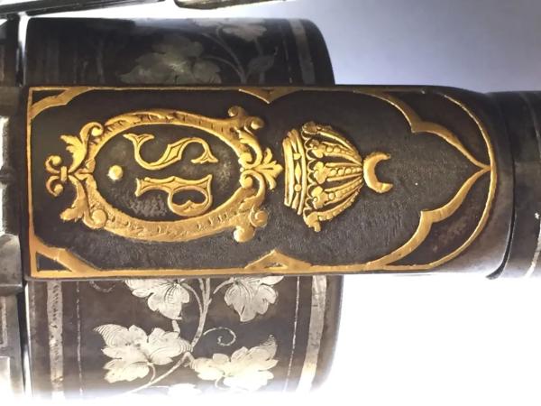 Галерея револьверов&hellip; французских!