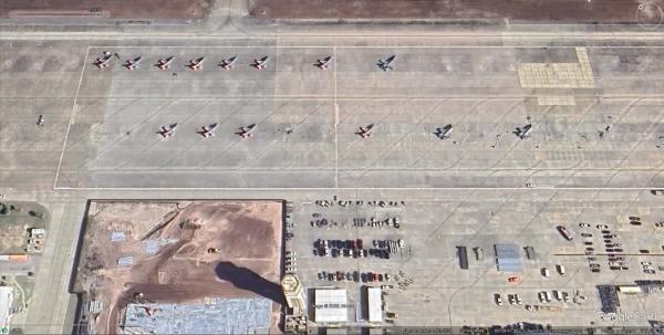 Беспилотные &laquo;Фантомы&raquo; и &laquo;Сражающиеся Соколы&raquo;: воздушные мишени, прорыватели ПВО и истребители, управляемые искусственным интеллектом