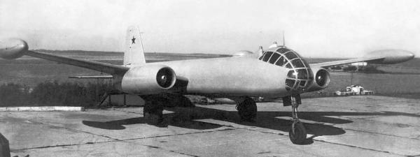 Краснозвёздные &laquo;Юнкерсы&raquo; Бруно́льфа Бааде