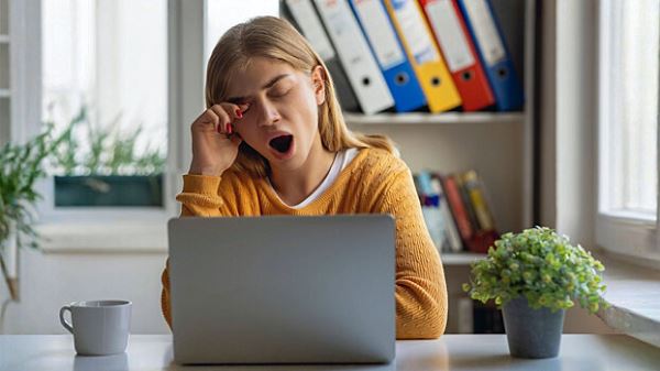 Как избежать дневной сонливости &mdash;&nbsp;отвечает терапевт