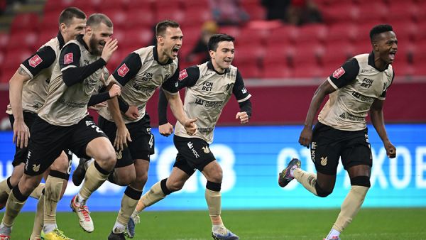 ФК&nbsp;&laquo;Рубин&raquo; обыграл&nbsp;по пенальти &laquo;Ахмат&raquo; в Кубке России