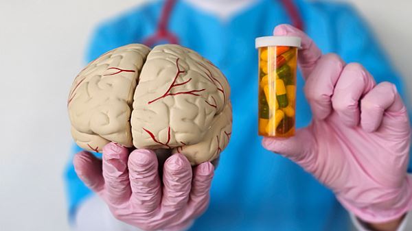 Учёные синтезировали витамин, который восстанавливает мозг