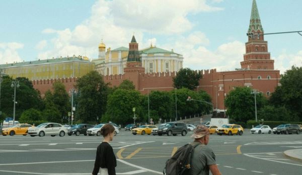 Ястребов Московского Кремля спрятали от туристов