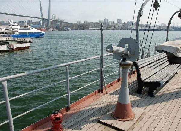 Военно-историческое наследие Владивостока: корабли-музеи